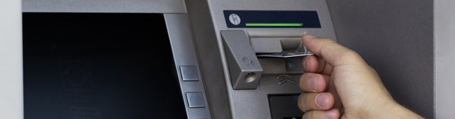 bankomat wloz karte
